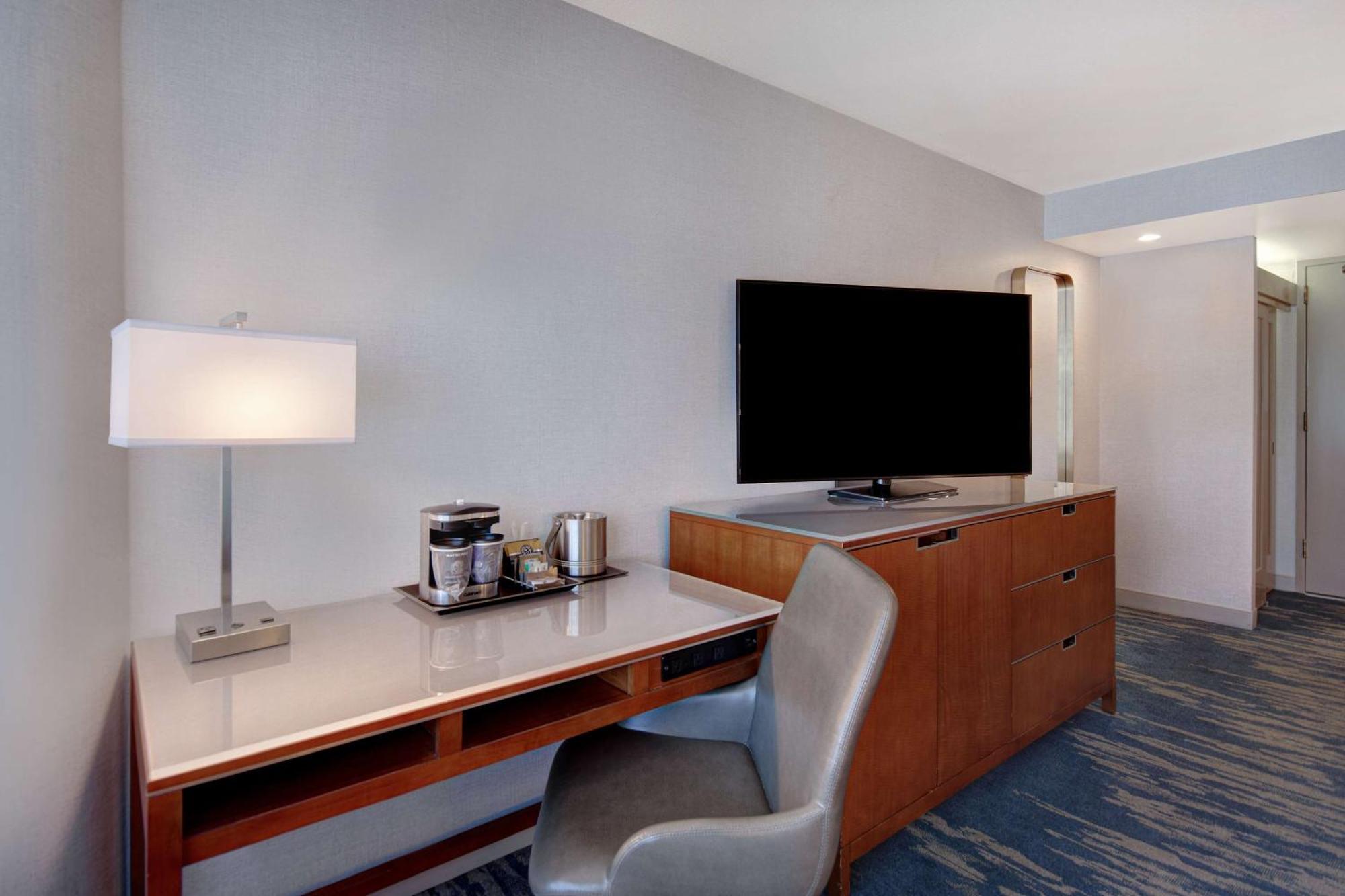 Hotel DoubleTree by Hilton LAX - El Segundo Exterior foto