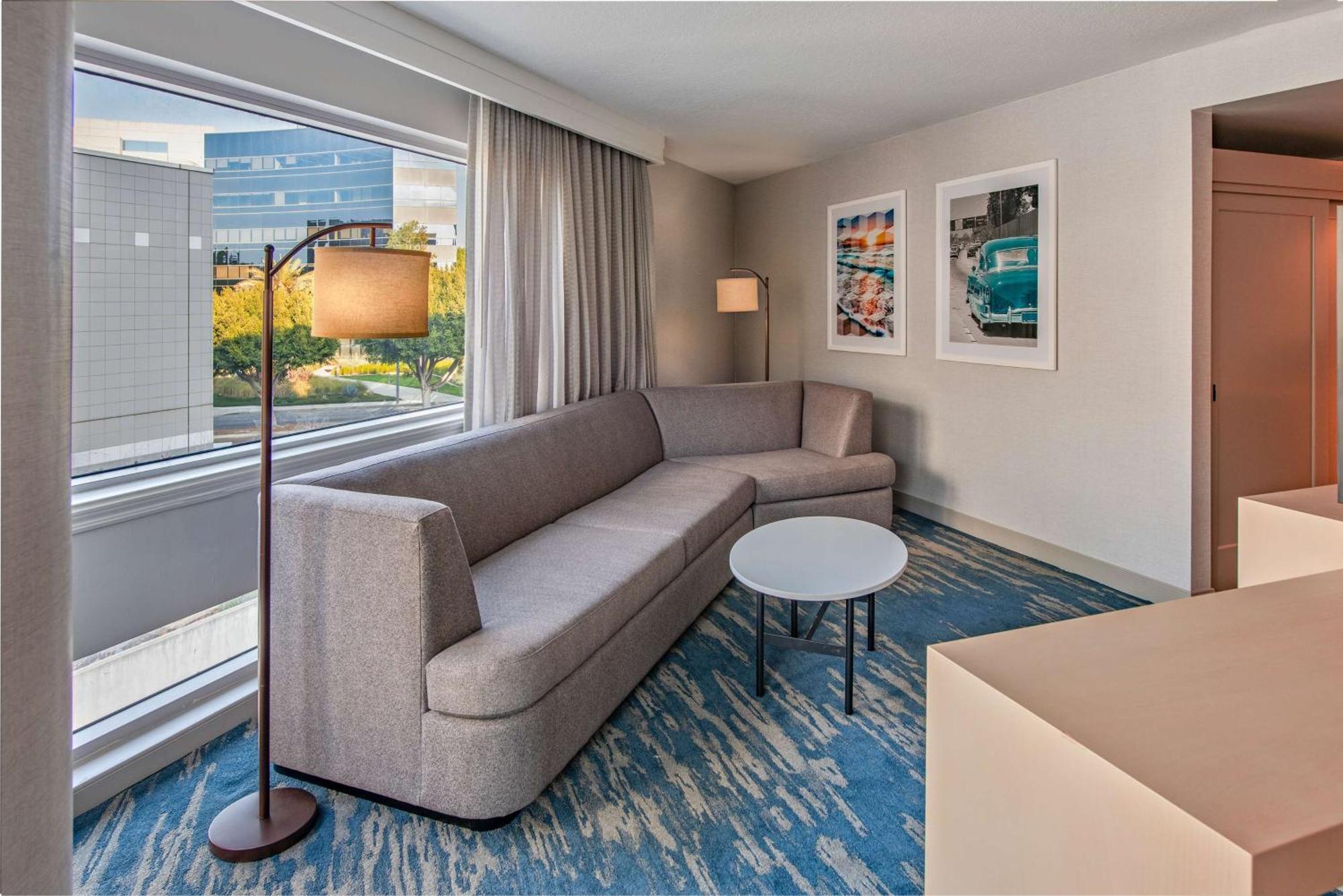 Hotel DoubleTree by Hilton LAX - El Segundo Exterior foto